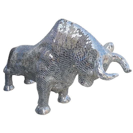 Wall Street Fighting Bull Sculpture Sliver